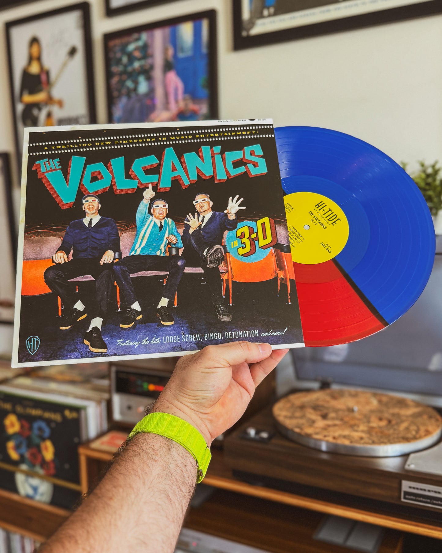 The Volcanics "In 3-D" LP [Indie-Exclusive Red/Blue with Foil Stamped Jacket]